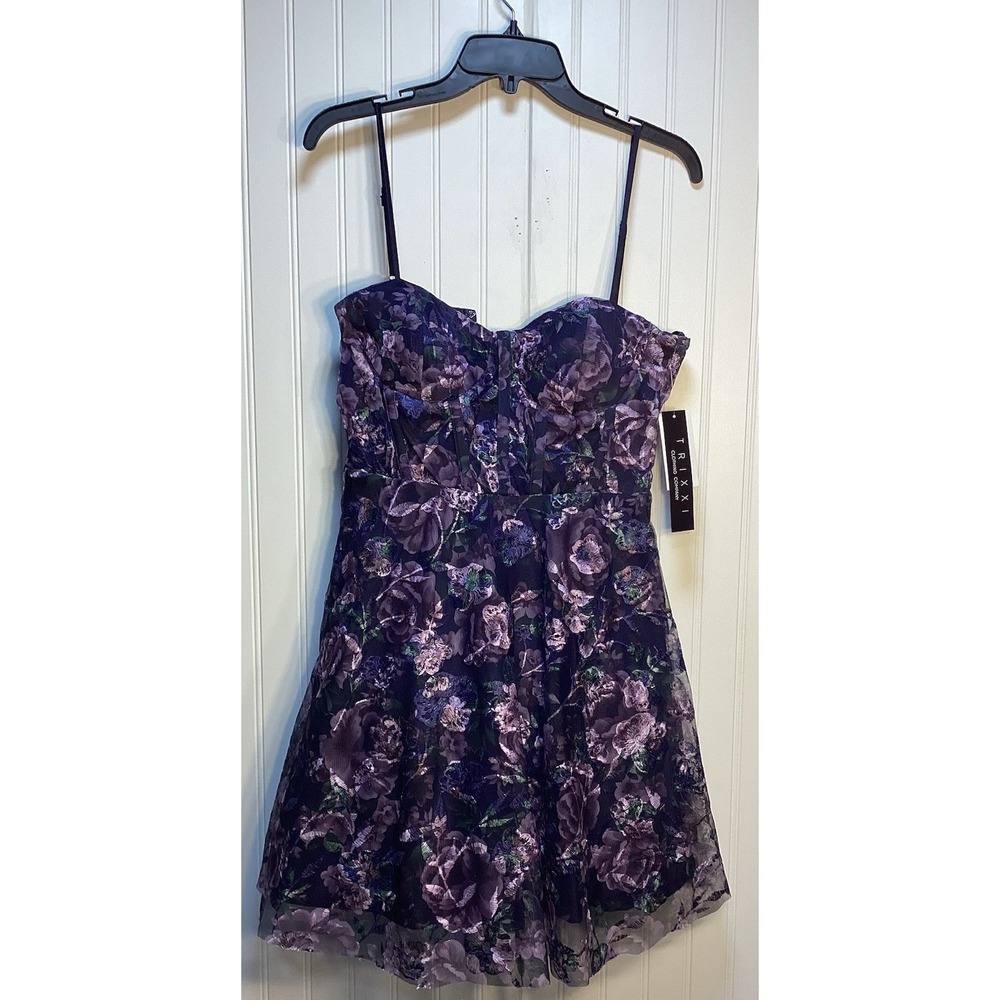 Macys Semi Formal Floral Dress Size 9 NWT